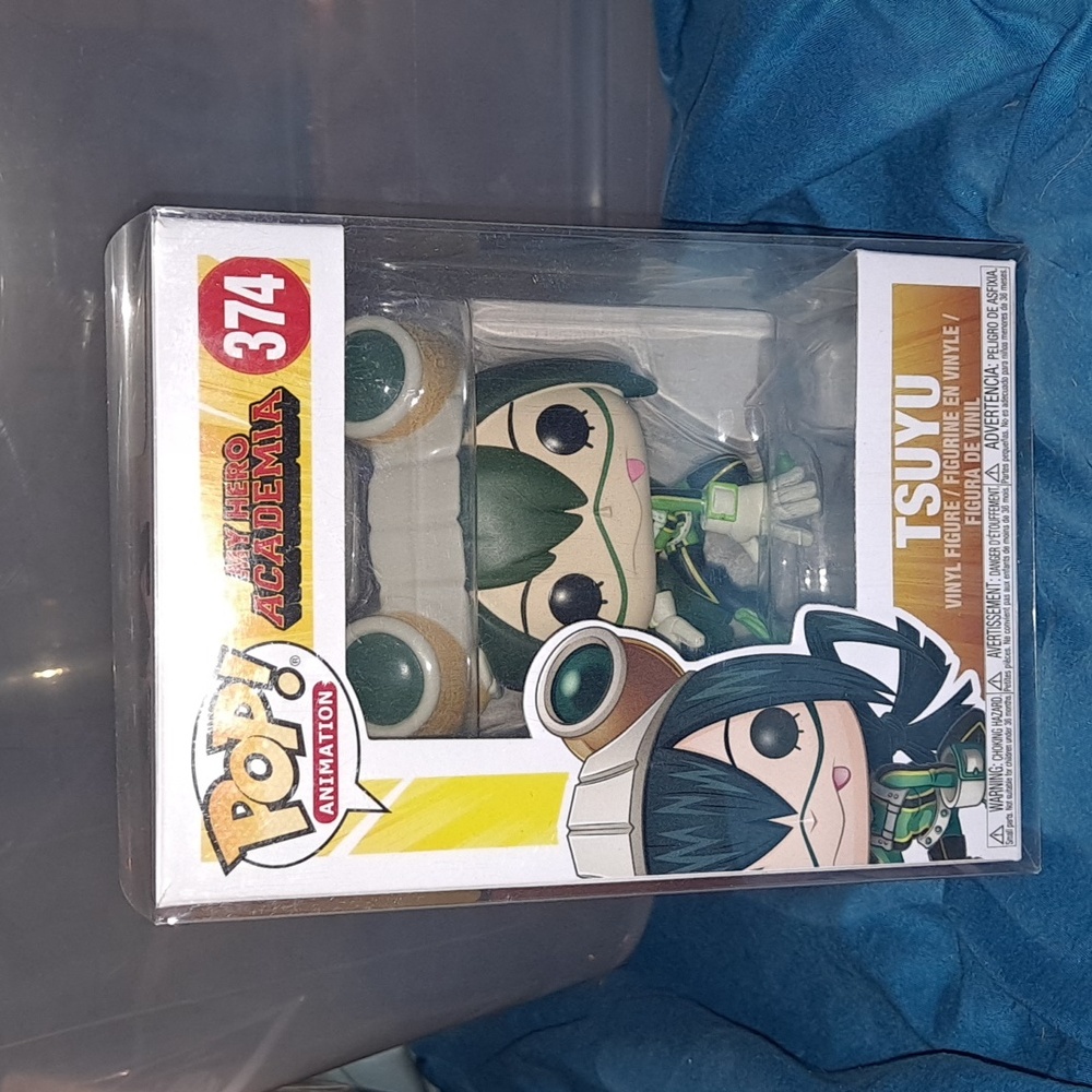 My Hero Academia Tsuyu Pop! Vinyl Figure